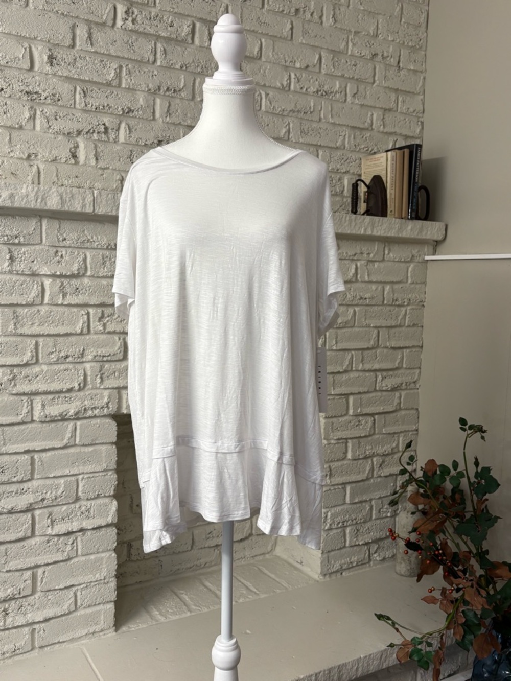 NWT Tribal Women's White Wide Neck Flounce Ruffle Hem Tunic Tee Size XXL